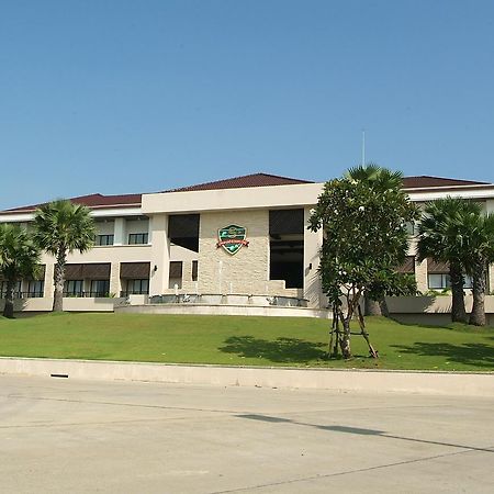 מלון נאקון פטום Suwan Golf & Country Club מראה חיצוני תמונה