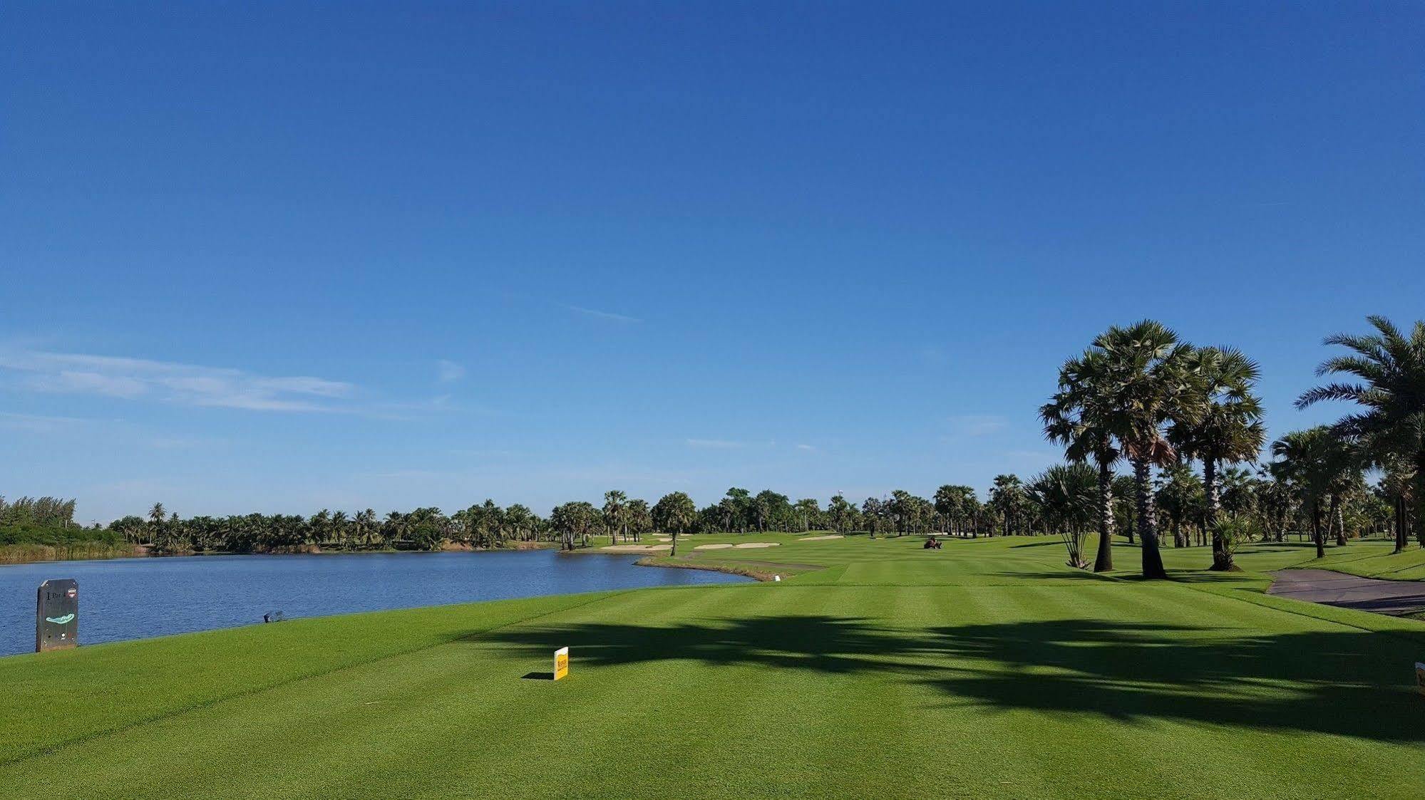 מלון נאקון פטום Suwan Golf & Country Club מראה חיצוני תמונה