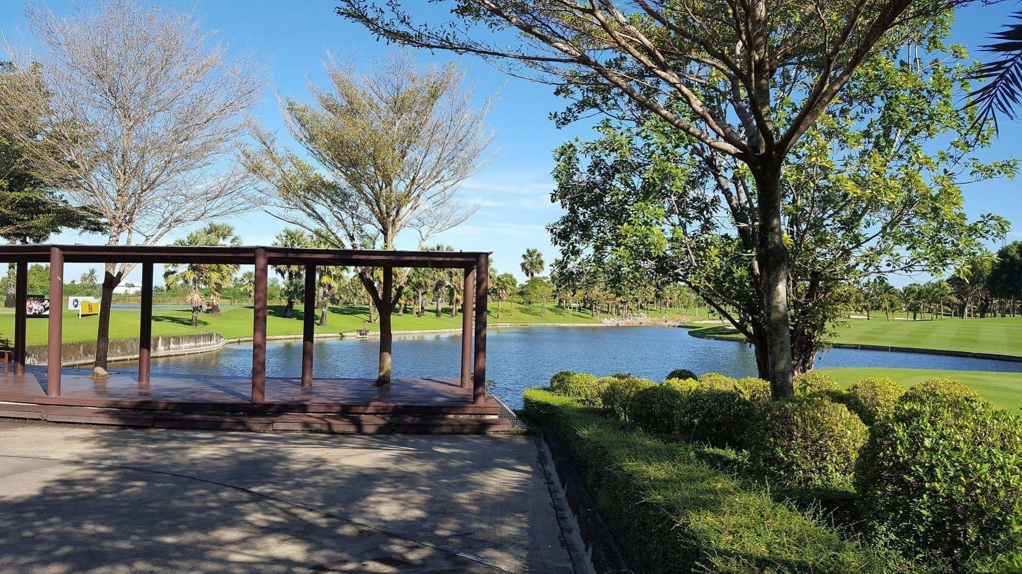 מלון נאקון פטום Suwan Golf & Country Club מראה חיצוני תמונה